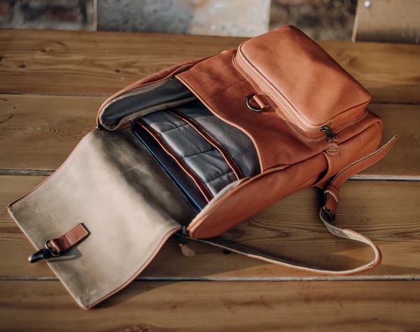 Groundcover Londoner Leather Laptop Bag Bags & Handbags Groundcover